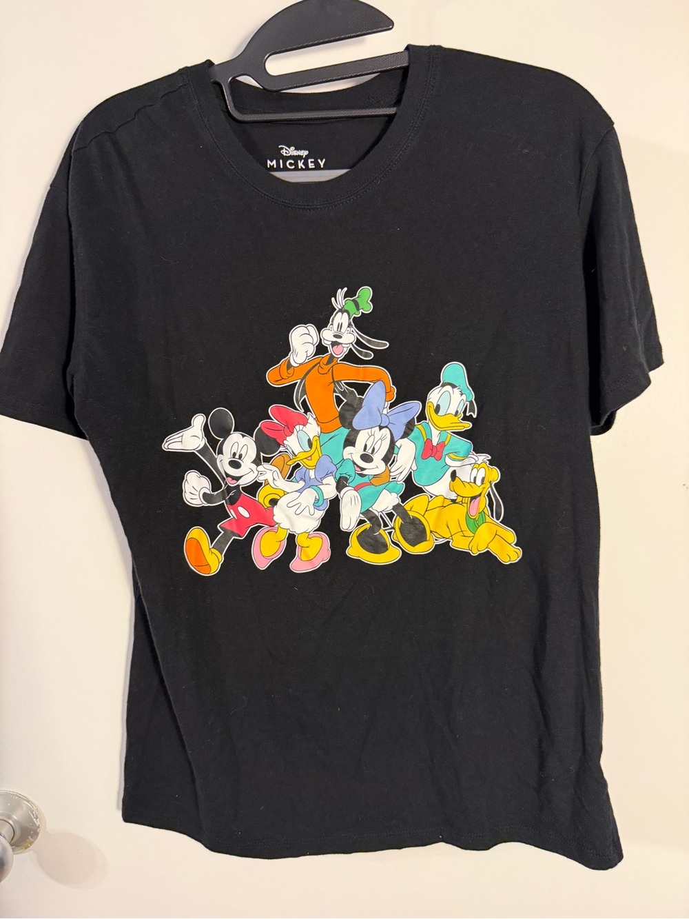 Disney Black Graphic Tee vintage style Large